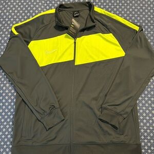 listing-status-banner